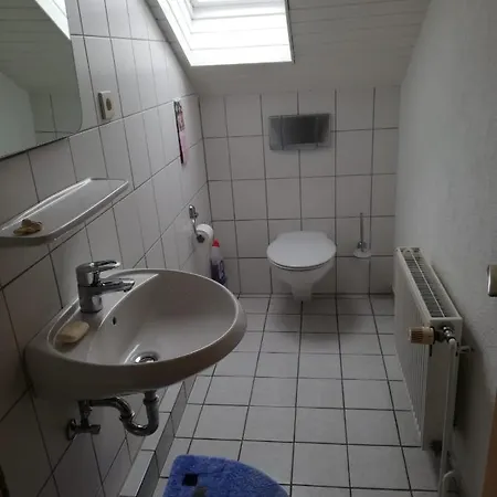 Apartament / Monteurswohnung In Ruhiger Waldlage