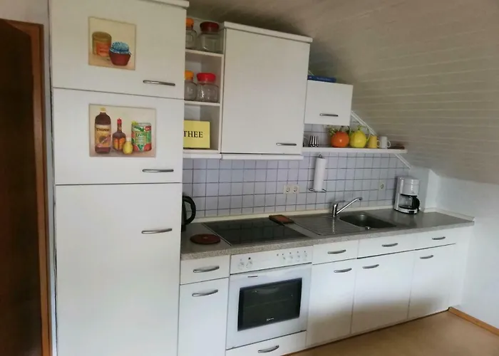 / Monteurswohnung In Ruhiger Waldlage *